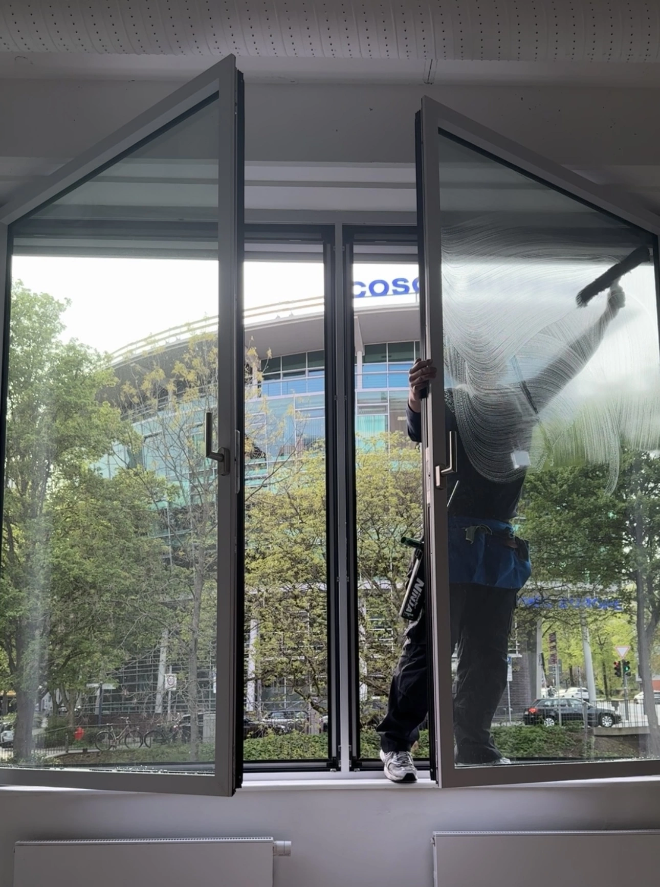 Glasreinigung Fensterputzer Hamburg Büroreinigung – KIELS. Gebäudeservice Hamburg
